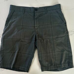 Urban Pipeline Gray Shorts Size 34 Waist Men’s Casual Summer Shorts